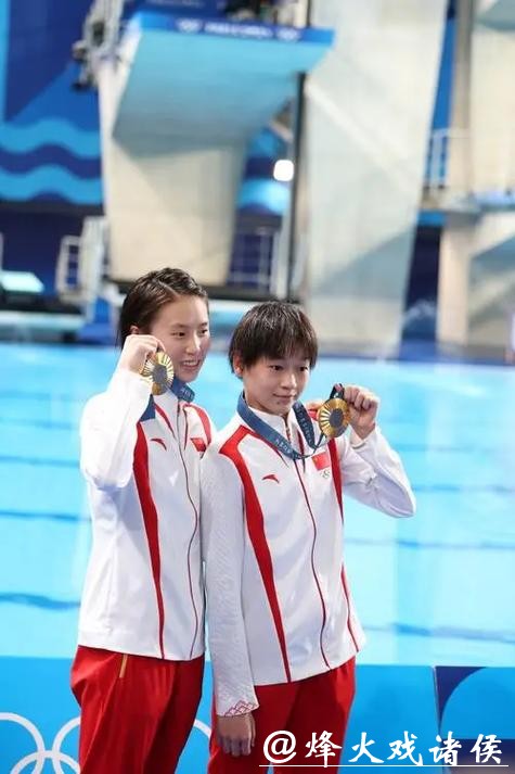 陈芋汐全红婵各携搭档晋级 女双10米台上演巅峰对决 陈芋汐全红婵各携搭档晋级 女双10米台上演巅峰对决