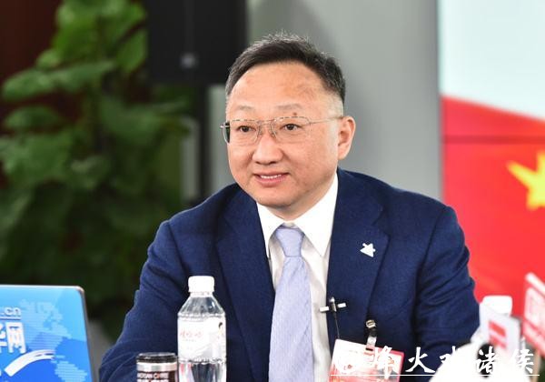 袁亚非锚定大健康主业 南京新百转型提质显韧性